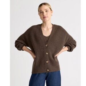 QUINCE Mongolian Cashmere Fisherman Cropped Cardigan in Heather Brown - S
